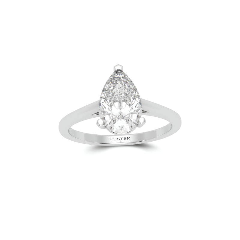 Bague de fiançailles Paragon en diamant en forme de poire de 2,01 carats