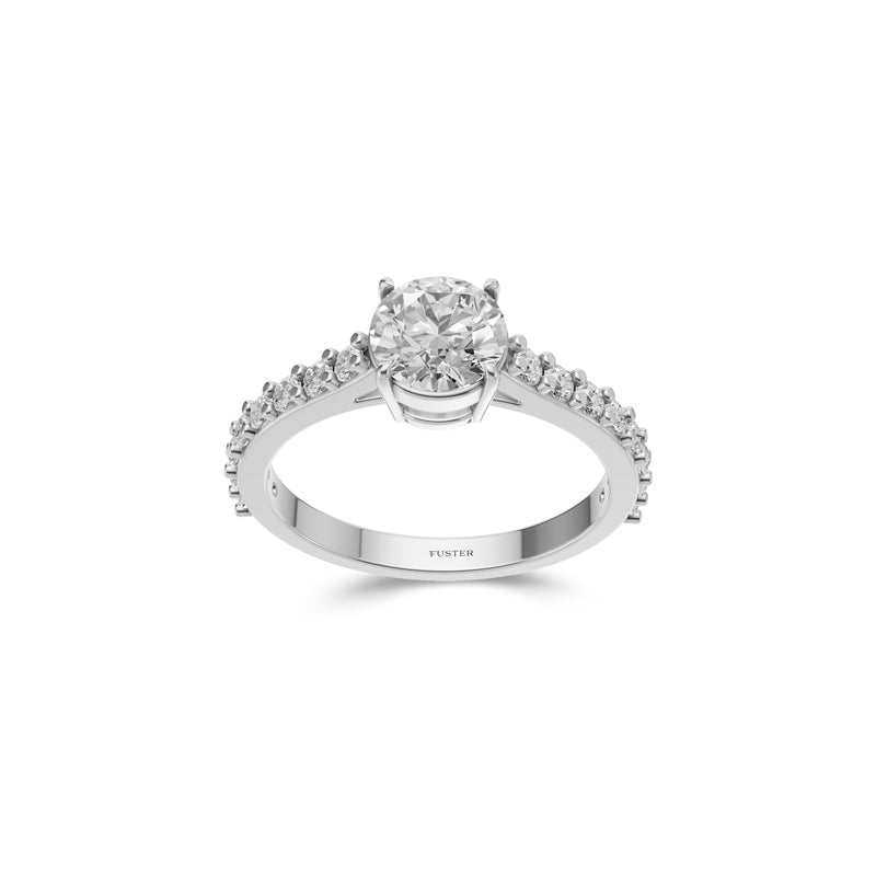 Bague de fiançailles en diamant taille ronde avec flamme