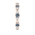 Anillo navette de diamantes y azul agua 
