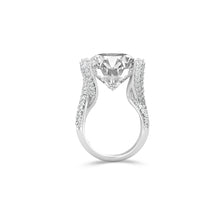 Fairytale Oval Diamond Ring