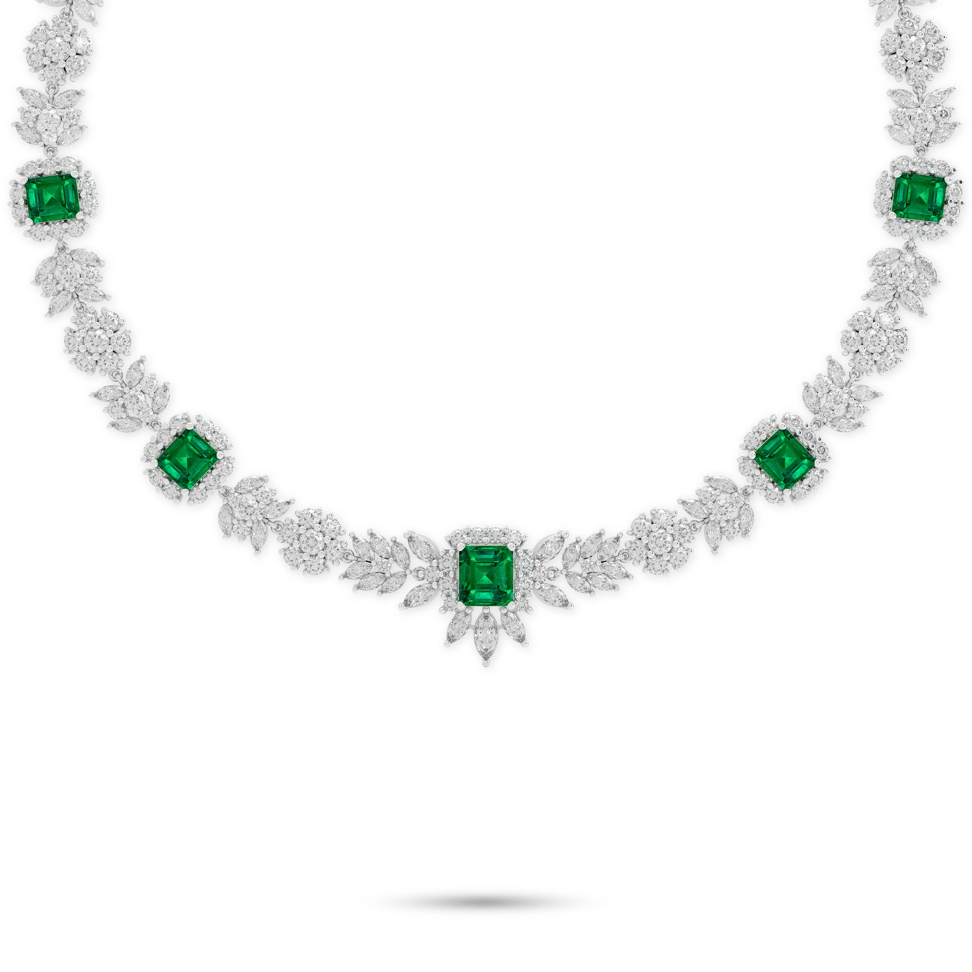 Unique Treasure Emerald and Diamond  High Jewellery Necklace