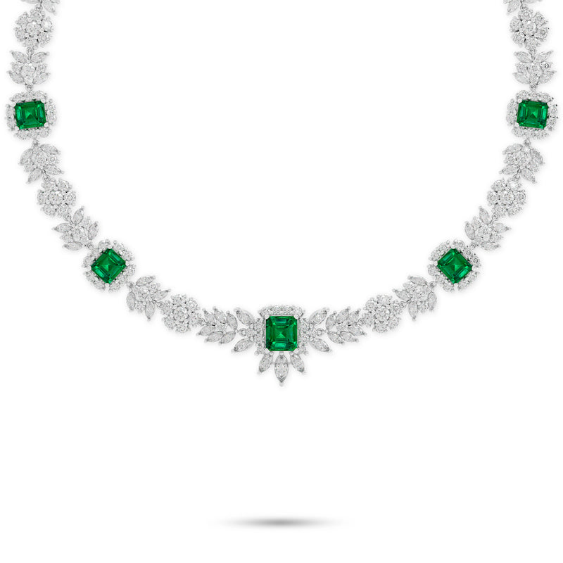 Unique Treasure Emerald and Diamond  High Jewellery Necklace