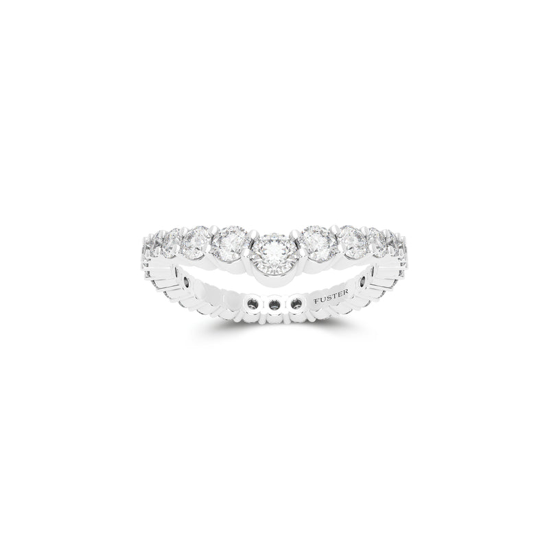 Fuster’s Diamond Wedding Band