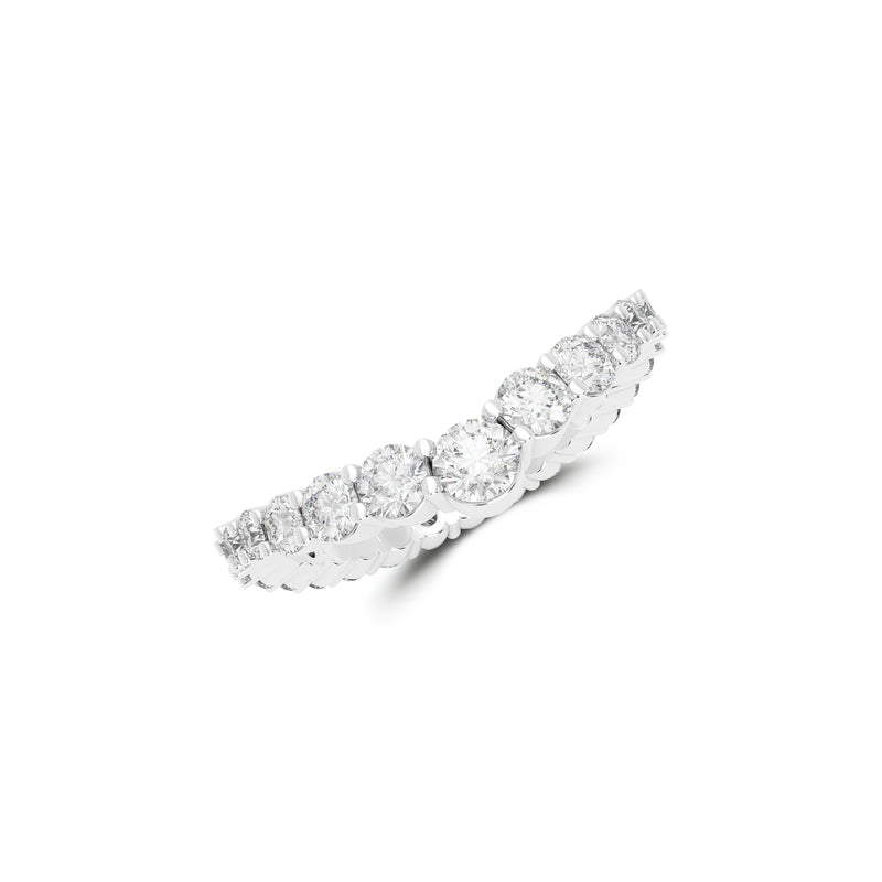 Fuster’s Diamond Wedding Band