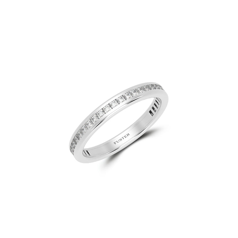 Set Princess-Cut Diamond Wedding Band