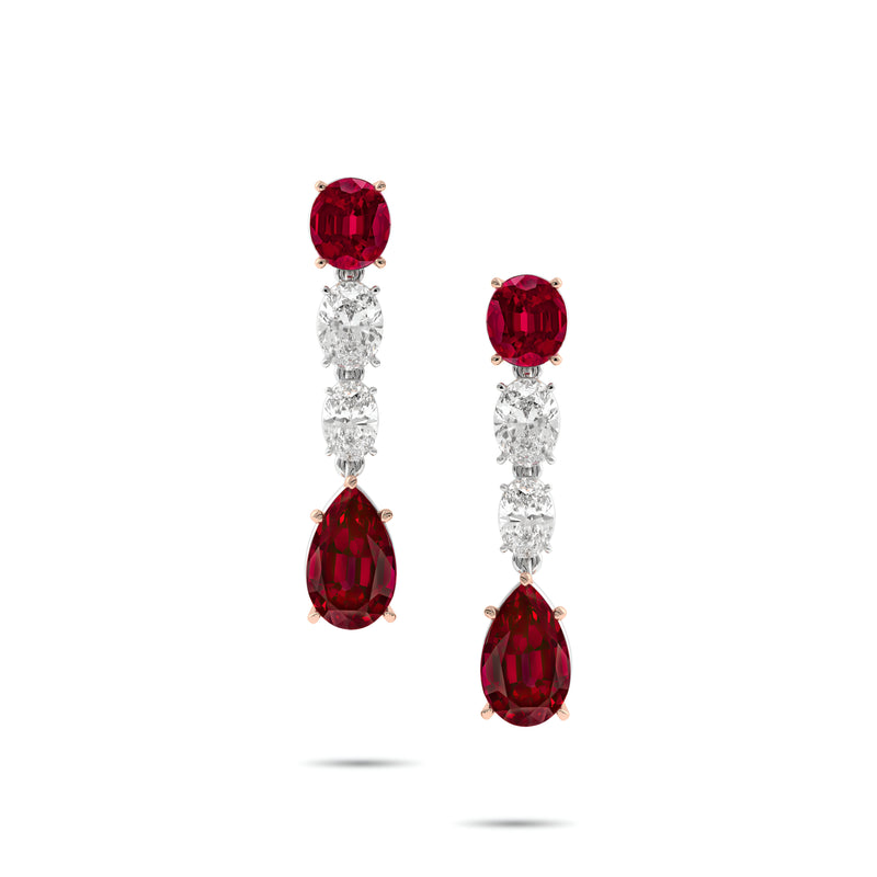 Pendientes clásicos de diamantes y esmeraldas Infinity 