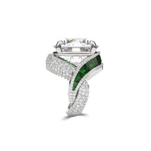 An Illustrious Emerald and White High Jewellery Ring
