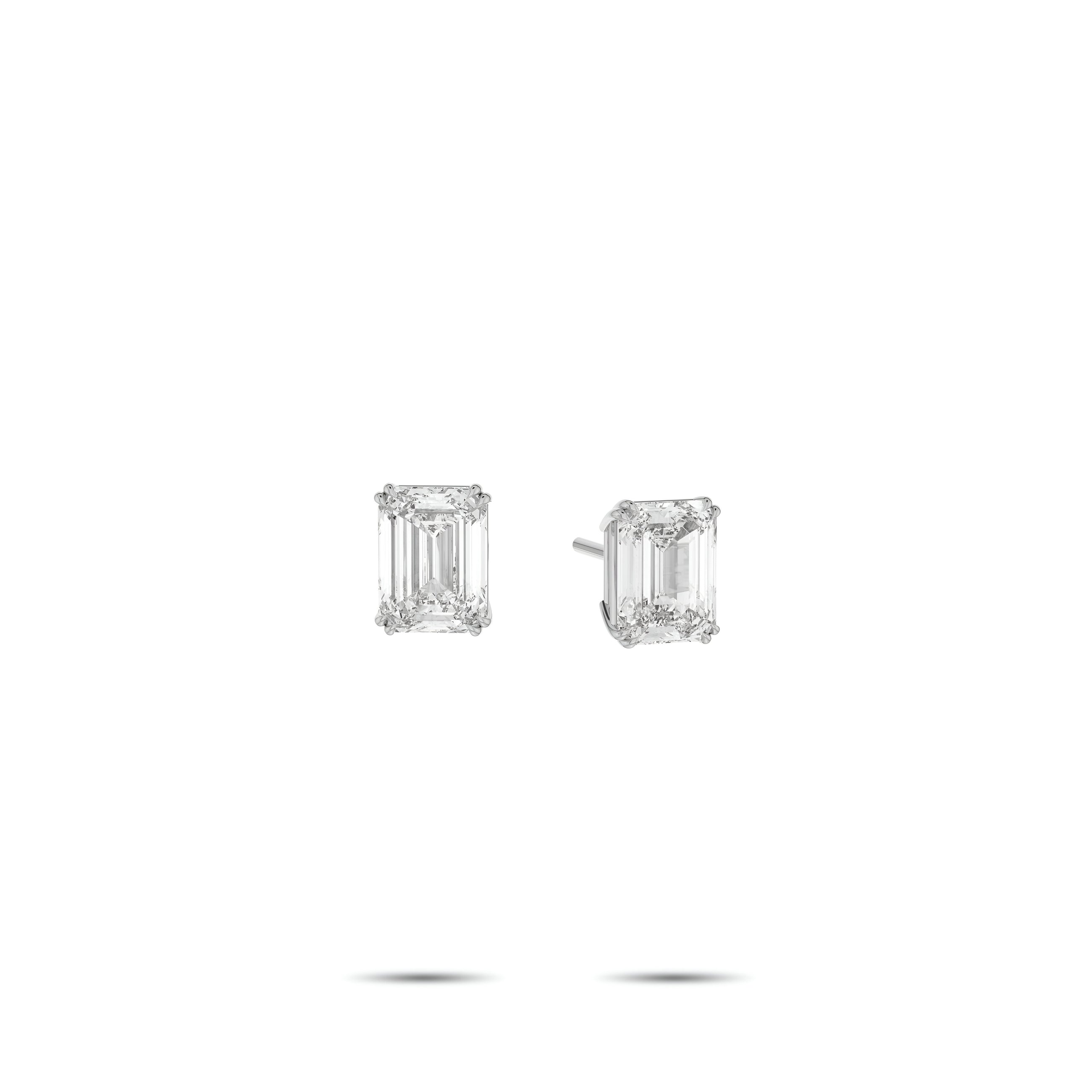 Pendientes clásicos de diamantes y esmeraldas Infinity 